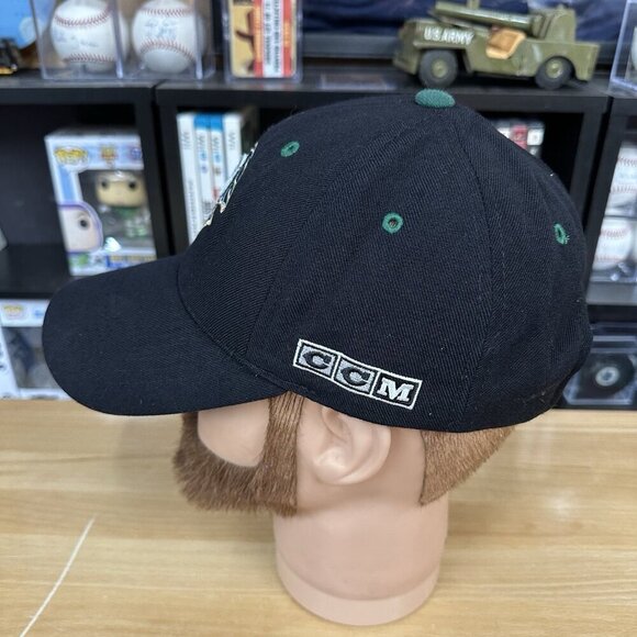 LONDON KNIGHTS Hat OHL Hockey CCM Stitched Wool Blend Black Green - Picture 2 of 5